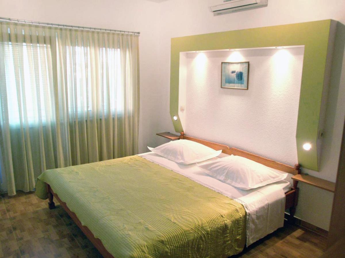 Apartments With A Parking Space Baska Voda, Makarska - 2709 Exterior foto